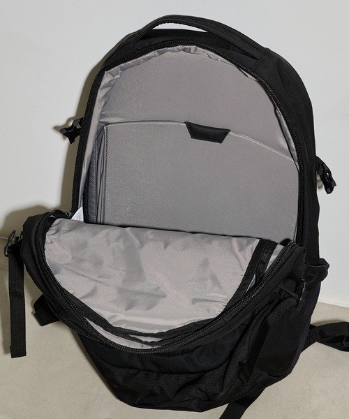 Columbia(コロンビア)の「【Columbia】ペッパーロック30Lバックパック(バックパック/リュック・メンズ・ブラック系1/ブラック系その他2・FREE)」の13枚目の写真