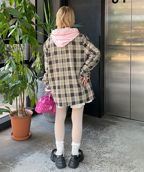 HELLO.SANFRANCISCO(ハローサンフランシスコ)の「【HELLO.SANFRANCISCO/ハローサンフランシスコ】フラワー釦チェックオーバージャケット(テーラードジャケット・レディース・ブルー/ブラック/イエロー・ONE SIZE)」の14枚目の写真