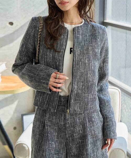 KOBE LETTUCE(コウベレタス)の「パールトリムツイードジャケット(ノーカラージャケット・レディース・ブラック・M)」の1枚目の写真