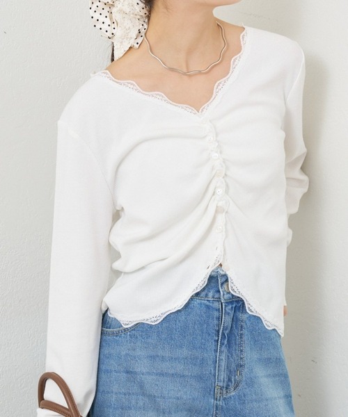 mystic（ミスティック）の「【柔らかリブ素材】ギャザーレースリブカーディガン（Tシャツ/カットソー・レディース・グレー/オフホワイト/ブルー・FREE）」の2枚目の写真