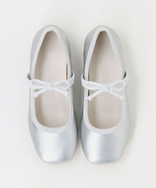 green label relaxing（グリーンレーベルリラクシング）の「スクエアリボン フラットシューズ / キッズ  17cm-23cm（バレエシューズ・キッズ・シルバー/ライトブルー・22cm/17cm/20cm/23cm/19cm/21cm/18cm）」の2枚目の写真