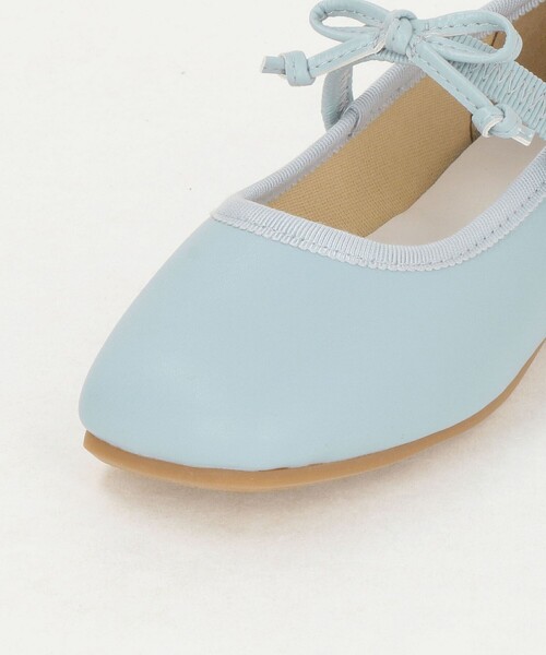 green label relaxing（グリーンレーベルリラクシング）の「スクエアリボン フラットシューズ / キッズ  17cm-23cm（バレエシューズ・キッズ・シルバー/ライトブルー・22cm/17cm/20cm/23cm/19cm/21cm/18cm）」の10枚目の写真