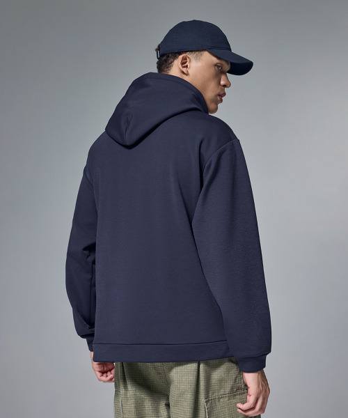 BUTTON SEOUL（ボタンソウル）の「4-Wayストレッチエアフレックススウェットフード（5カラー）（Tシャツ/カットソー・メンズ・グレー/ブラック/アイボリー/ネイビー/ベージュ系その他・MEDIUM/LARGE/X-LARGE）」の10枚目の写真