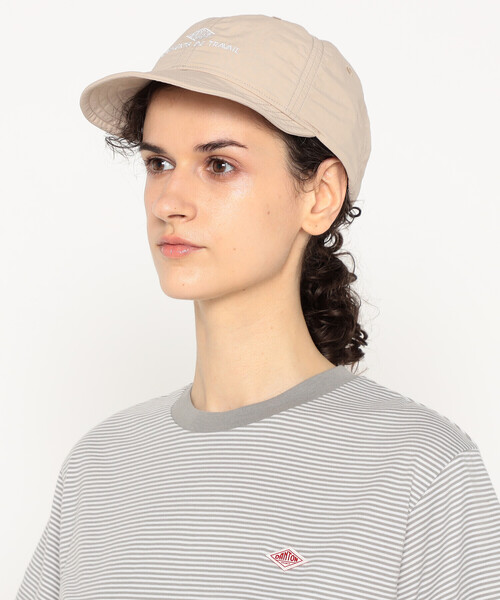DANTON(ダントン)の「Nylon Tusser 6-panel Cap(キャップ・レディース・グレイッシュベージュ/ブラック/ベージュ/ネイビー/ブラウン・F)」の4枚目の写真