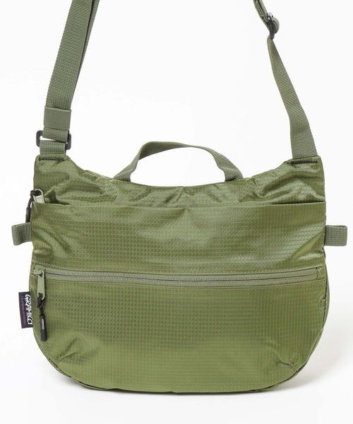 Gramicci（グラミチ）の「GRAMICCI(グラミチ)/フィールドサコッシュ/595857（ショルダーバッグ・メンズ・グリーン系その他7/ブラック・FREE）」の21枚目の写真