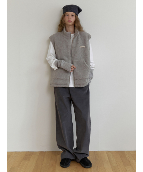 THEMITTEN(ザ・ミトン)の「Ewe fleece vest (gray)(その他アウター・レディース・その他・FREE)」の2枚目の写真