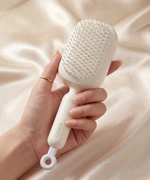 Dita Muaj.（ディータムアージュ）の「引き込み式ブラシ（ヘアブラシ）」