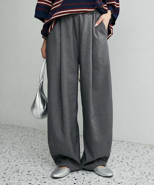 PUBLUX（パブリュクス）の「PUBLUX/パブリュクス LOVE POP STUDIO イージー スラックス パンツ　限定展開（スラックス・メンズ・ブラック/ネイビー/グレー/ライトグレー・LARGE/MEDIUM/SMALL）」の4枚目の写真