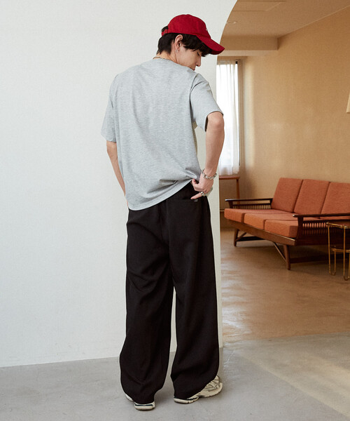 PUBLUX（パブリュクス）の「PUBLUX/パブリュクス LOVE POP STUDIO イージー スラックス パンツ　限定展開（スラックス・メンズ・ブラック/ネイビー/グレー/ライトグレー・LARGE/MEDIUM/SMALL）」の18枚目の写真