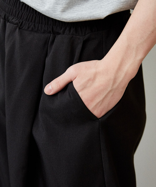 PUBLUX（パブリュクス）の「PUBLUX/パブリュクス LOVE POP STUDIO イージー スラックス パンツ　限定展開（スラックス・メンズ・ブラック/ネイビー/グレー/ライトグレー・LARGE/MEDIUM/SMALL）」の7枚目の写真