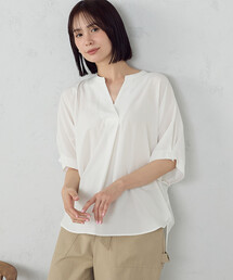 COMME CA ISM（コムサイズム）の「ポリエステルデシン スキッパーTブラウス（シャツ/ブラウス）」