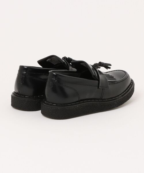 FRED PERRY(フレッドペリー)の「【FRED PERRY】George Cox Tassel Loafer Leather/ジョージコックス タッセルローファー SB8355(ローファー・メンズ・ブラック・28cm/27cm/26cm/25cm/24cm/23cm)」の4枚目の写真