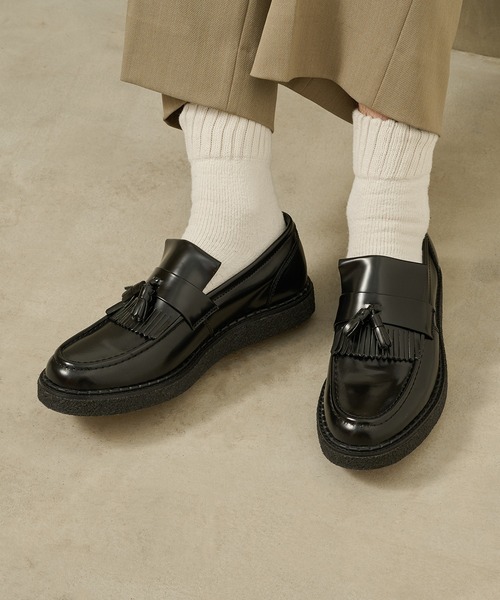 FRED PERRY(フレッドペリー)の「【FRED PERRY】George Cox Tassel Loafer Leather/ジョージコックス タッセルローファー SB8355(ローファー・メンズ・ブラック・28cm/27cm/26cm/25cm/24cm/23cm)」の6枚目の写真