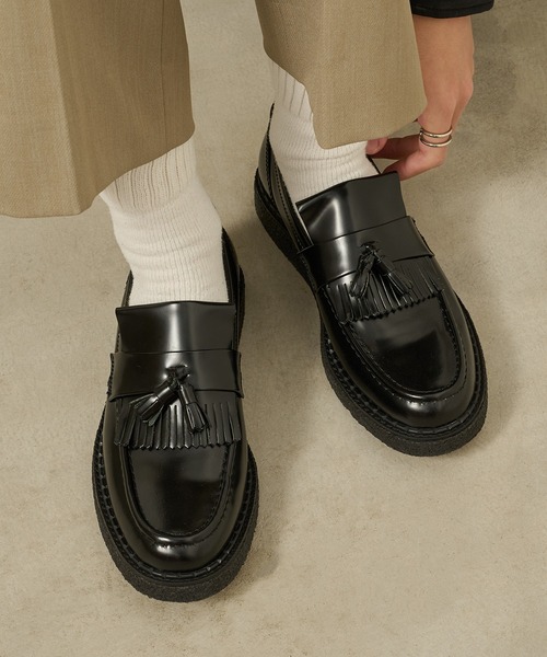 FRED PERRY(フレッドペリー)の「【FRED PERRY】George Cox Tassel Loafer Leather/ジョージコックス タッセルローファー SB8355(ローファー・メンズ・ブラック・28cm/27cm/26cm/25cm/24cm/23cm)」の7枚目の写真