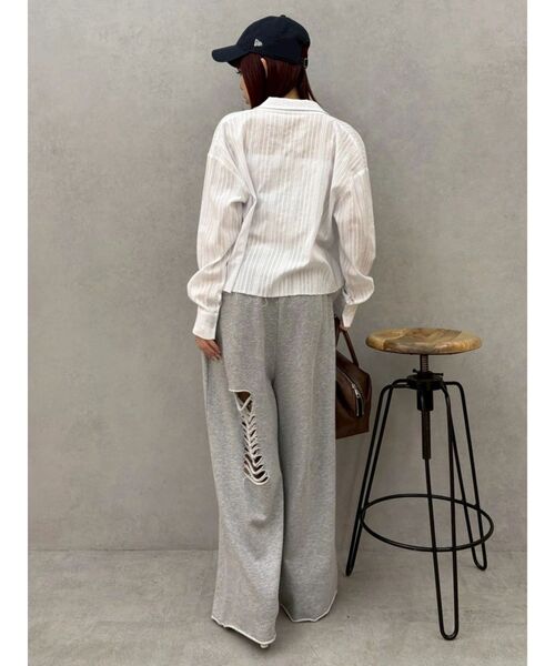 NEW ERA(ニューエラ)の「【NEW ERA×EVRIS】E MOTIF 9TWENTY(キャップ・レディース・アイボリー/ネイビー・FREE)」の15枚目の写真