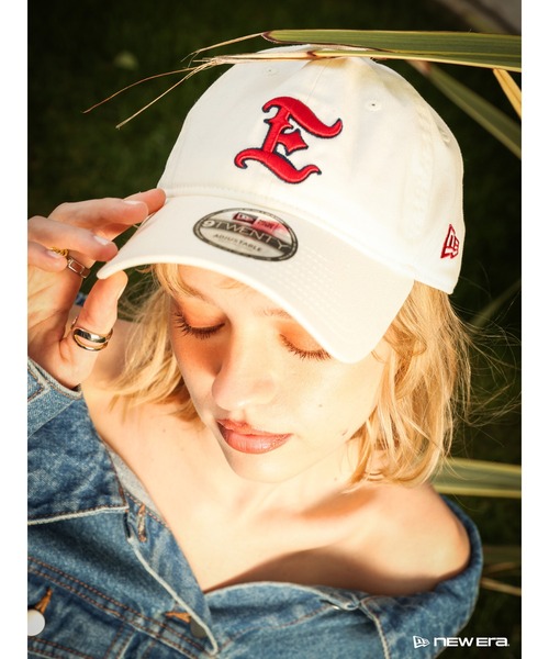 NEW ERA(ニューエラ)の「【NEW ERA×EVRIS】E MOTIF 9TWENTY(キャップ・レディース・アイボリー/ネイビー・FREE)」の11枚目の写真
