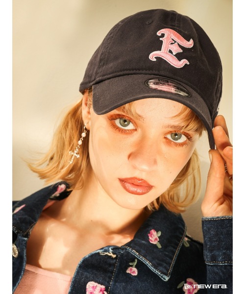 NEW ERA(ニューエラ)の「【NEW ERA×EVRIS】E MOTIF 9TWENTY(キャップ・レディース・アイボリー/ネイビー・FREE)」の12枚目の写真