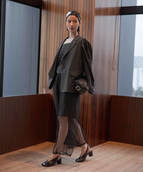 LEPSIM(レプシィム)の「《オフィスライン》チュールレイヤーショートパンツ 645390(その他パンツ・レディース・ベージュ/チャコールグレー・FREE)」の12枚目の写真
