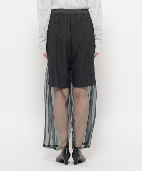 LEPSIM(レプシィム)の「《オフィスライン》チュールレイヤーショートパンツ 645390(その他パンツ・レディース・ベージュ/チャコールグレー・FREE)」の21枚目の写真