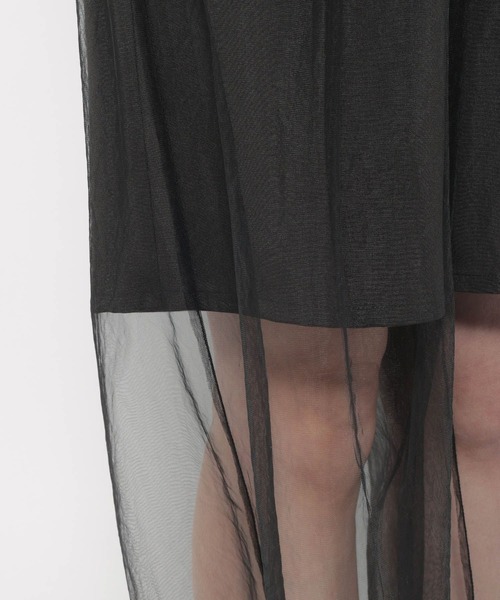 LEPSIM(レプシィム)の「《オフィスライン》チュールレイヤーショートパンツ 645390(その他パンツ・レディース・ベージュ/チャコールグレー・FREE)」の5枚目の写真