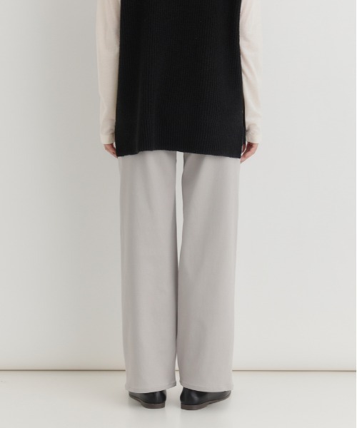 Right-on（ライトオン）の「【HONEYSUCKLE ROSE】ｎｏｂｅｅストレートパンツ (ベーシック / きれいめ / オフィスカジュアル)（その他パンツ・レディース・ブラック/カーキブラウン/ベージュ・M/L/XL/S）」の6枚目の写真