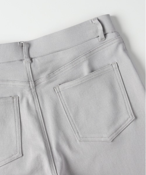 Right-on（ライトオン）の「【HONEYSUCKLE ROSE】ｎｏｂｅｅストレートパンツ (ベーシック / きれいめ / オフィスカジュアル)（その他パンツ・レディース・ブラック/カーキブラウン/ベージュ・M/L/XL/S）」の18枚目の写真