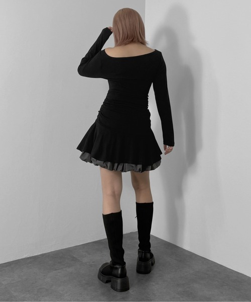 jiasecond.(ジアセカンド)の「【jiasecond.】シャーリングフレアミニワンピース / ワンピース タイト フレア シャーリング オフショル ミニ ブラック グレー ZOZOTOWN限定(ワンピース・レディース・ブラック/グレー・FREE)」の9枚目の写真