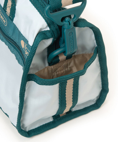 LeSportsac（レスポートサック）の「MINI DUFFEL CROSSBODY スペクテイタークリアスカイ/ティール（ショルダーバッグ・レディース・ブルー・FREE）」の12枚目の写真