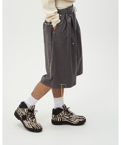 DISCOVERED（ディスカバード）の「SUMMER WOOL LOOPING WIDE SHORTS（スラックス・メンズ・グレー/ブラック・SMALL/LARGE）」の5枚目の写真
