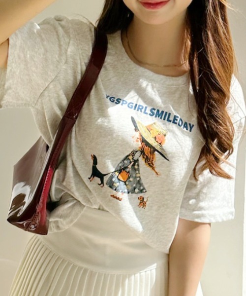 Ada.(エイダ)の「ガールウィズドッグ レトロプリント 半袖Tシャツ(Tシャツ/カットソー・レディース・イエロー/ホワイト/グレー・FREE)」の9枚目の写真