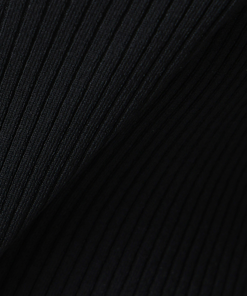 VERMEIL par iena（ヴェルメイユパーイエナ）の「RIB Vネックカーディガン（カーディガン/ボレロ・レディース・ブラック/ホワイト・FREE）」の4枚目の写真