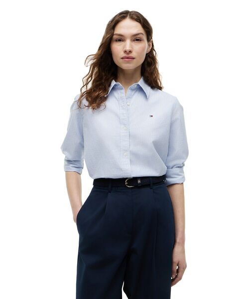 TOMMY HILFIGER(トミーヒルフィガー)の「OXFORD RELAXED LS SHIRT(シャツ/ブラウス・レディース・ベージュ・32inch/38inch/36inch/34inch)」の1枚目の写真