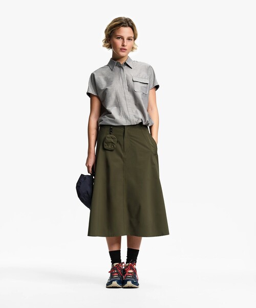 AIGLE（エーグル）の「吸水速乾 クールマックス  ウーブンストライプシャツ / 裾ドローコード（シャツ/ブラウス・レディース・ブラック/ピンク/ホワイト・S/M/L）」の5枚目の写真