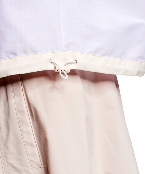 AIGLE（エーグル）の「吸水速乾 クールマックス  ウーブンストライプシャツ / 裾ドローコード（シャツ/ブラウス・レディース・ブラック/ピンク/ホワイト・S/M/L）」の10枚目の写真