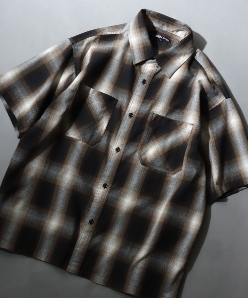 ANPAS(アンパス)の「Ombre Check Short-Sleeve Shirt / オンブレチェック 半袖シャツ メンズ トップス(シャツ/ブラウス・メンズ・ブラック/ブラウン/ブルー・LL/L/M)」の2枚目の写真