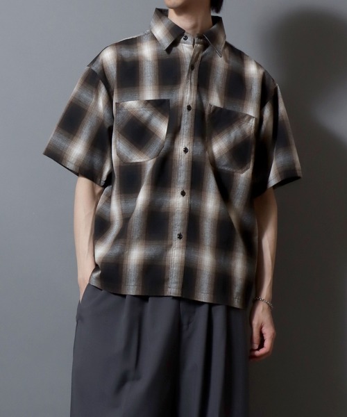 ANPAS(アンパス)の「Ombre Check Short-Sleeve Shirt / オンブレチェック 半袖シャツ メンズ トップス(シャツ/ブラウス・メンズ・ブラック/ブラウン/ブルー・LL/L/M)」の15枚目の写真