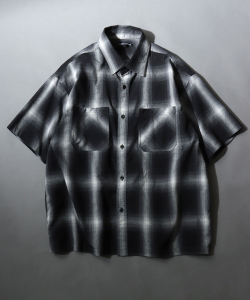 ANPAS(アンパス)の「Ombre Check Short-Sleeve Shirt / オンブレチェック 半袖シャツ メンズ トップス(シャツ/ブラウス・メンズ・ブラック/ブラウン/ブルー・LL/L/M)」の4枚目の写真