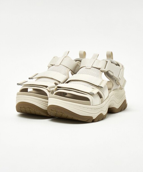 Teva(テバ)の「<TEVA> Hurricane AMP Gaila(サンダル・レディース・オフホワイト/ブラック・23cm/22cm/25cm/24cm)」の6枚目の写真