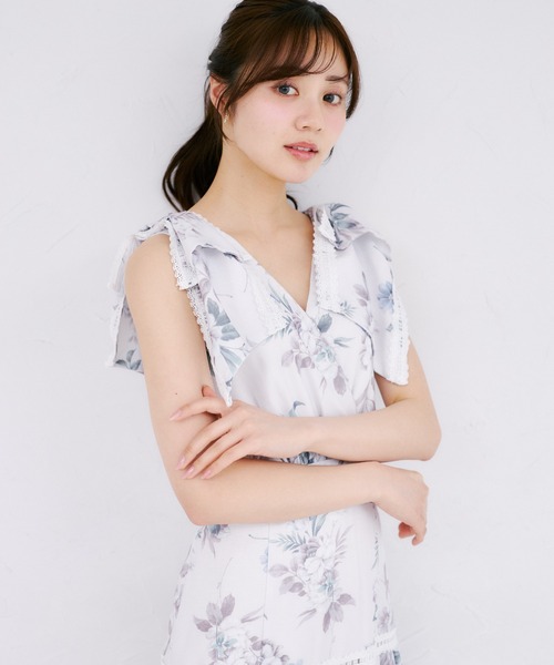 tocco closet(トッコ クローゼット)の「肩リボン付きハシゴレースティアード切り替えカシュクールワンピース(ワンピース・レディース・ネイビー/ラベンダー/ピンク・M)」の18枚目の写真