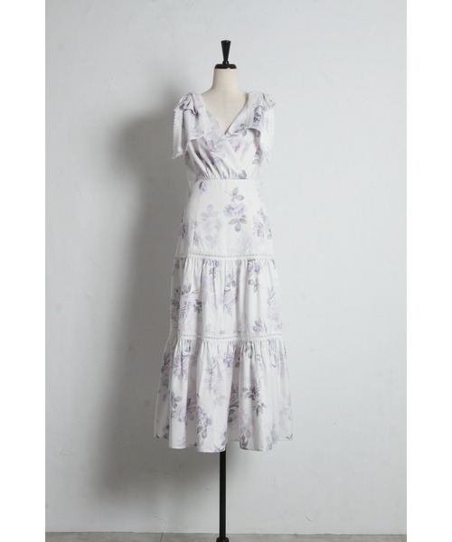 tocco closet(トッコ クローゼット)の「肩リボン付きハシゴレースティアード切り替えカシュクールワンピース(ワンピース・レディース・ネイビー/ラベンダー/ピンク・M)」の13枚目の写真