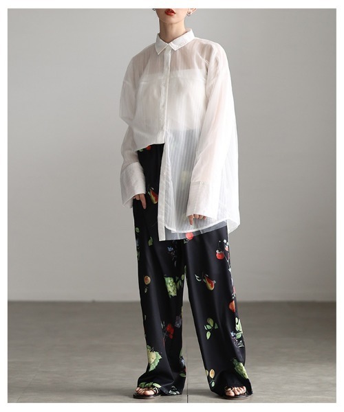 Sawa a la mode(サワアラモード)の「チュールレイヤードストライプ柄シアーロングシャツ(シャツ/ブラウス・レディース・オフホワイト/ブラック・FREE)」の8枚目の写真