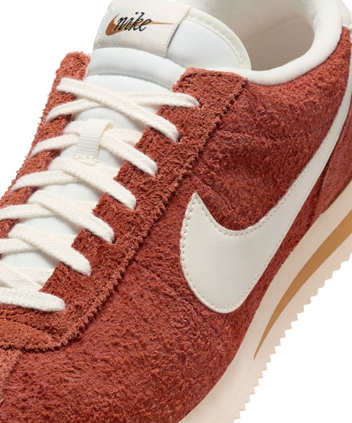 NIKE(ナイキ)の「NIKE CORTEZ SE HF3142-200(スニーカー・メンズ・ブラウン・28cm/26.5cm)」の3枚目の写真