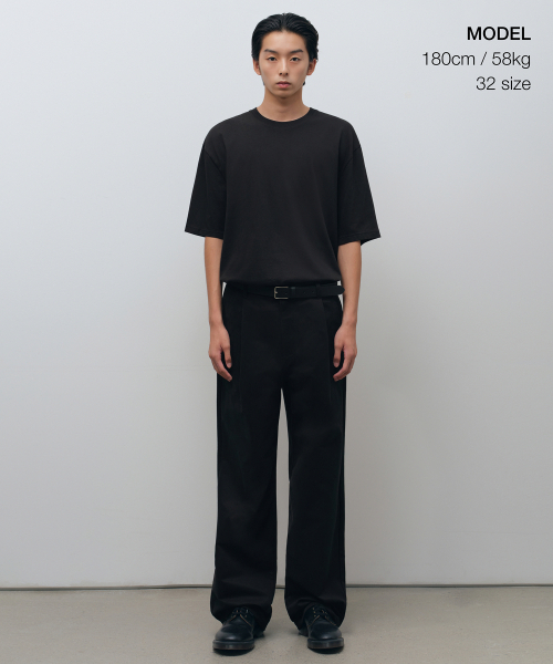 MUSINSA STANDARD（ムシンサスタンダード）の「ブラシドワンタックワイドチノパンツ[ブラック]（その他パンツ・メンズ・その他・27/28/29/30/31/32/33/34/26）」の6枚目の写真
