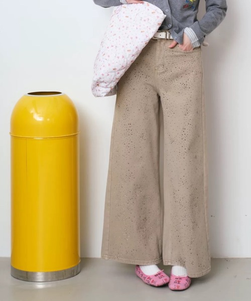 CHUN CHUN NOTES(チュンチュンノーツ)の「26SS/ラインストーンデザインワイドデニムパンツ(デニムパンツ・レディース・ベージュ/ブルー・L/M/S)」の16枚目の写真