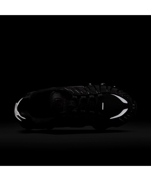 NIKE（ナイキ）の「NIKE/ナイキ WS ｼｮｯｸｽ TL（スニーカー・レディース・ブラック・23cm/23.5cm/24cm/24.5cm/25cm/22.5cm）」の4枚目の写真