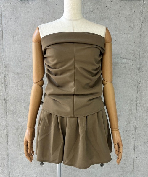 GLAMOROUS JANE（グラマラスジェーン）の「ベアトップ×スカパン　2点セットアップ（セットアップ・レディース・ブラック/カーキ・M/L）」の14枚目の写真