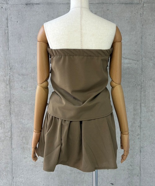 GLAMOROUS JANE（グラマラスジェーン）の「ベアトップ×スカパン　2点セットアップ（セットアップ・レディース・ブラック/カーキ・M/L）」の16枚目の写真