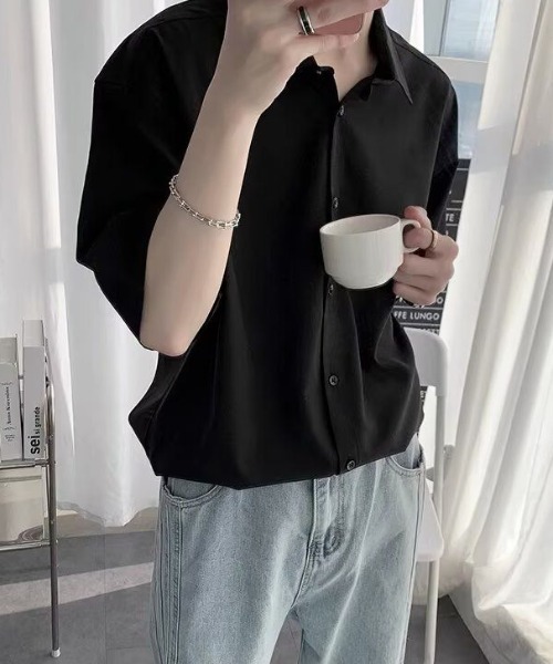 B.R.U(ブル)の「オーバーサイズ半袖シャツ(シャツ/ブラウス・メンズ・ホワイト/ブラック/グレー・LARGE/MEDIUM)」の7枚目の写真