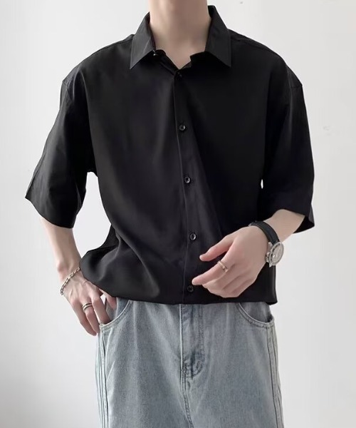 B.R.U(ブル)の「オーバーサイズ半袖シャツ(シャツ/ブラウス・メンズ・ホワイト/ブラック/グレー・LARGE/MEDIUM)」の6枚目の写真