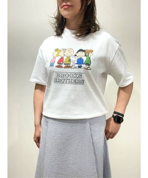 BROOKS BROTHERS(ブルックスブラザーズ)の「Brooks Brothers × PEANUTS コットン ピーナッツ・ギャングプリント Tシャツ(Tシャツ/カットソー・メンズ・ホワイト/グレー・LARGE/MEDIUM/SMALL)」の6枚目の写真